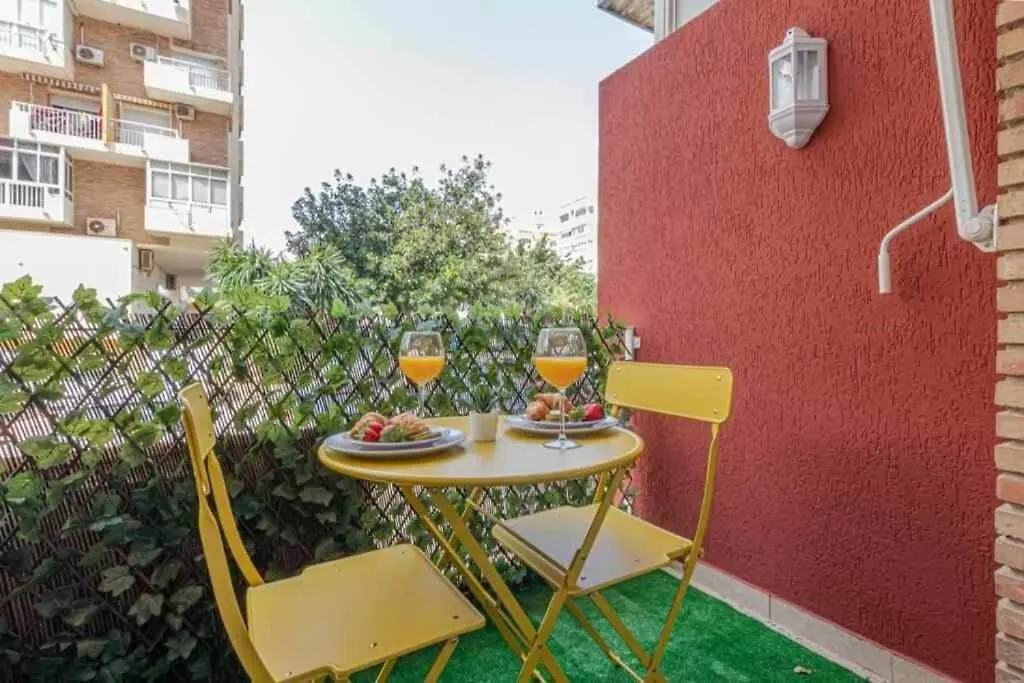 797 Holiday Rentals - Moderno Estudio En Iris Para 2 Con Piscinas Benalmadena