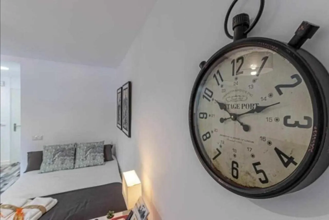 797 Holiday Rentals - Moderno Estudio En Iris Para 2 Con Piscinas Benalmadena 0*,  Spain